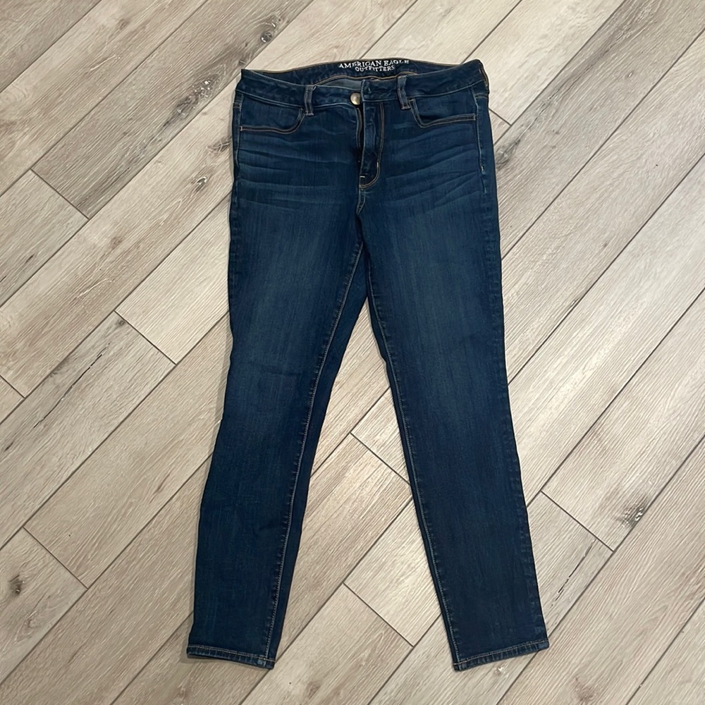 American Eagle outfitters High Waisted Skinny Jeans 8